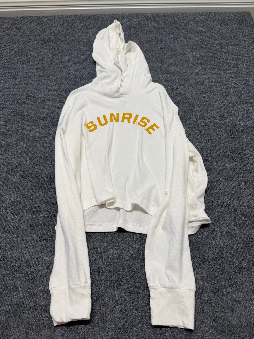 Billabong White Cropped Hoodie with Yellow 'SUNRISE' Print